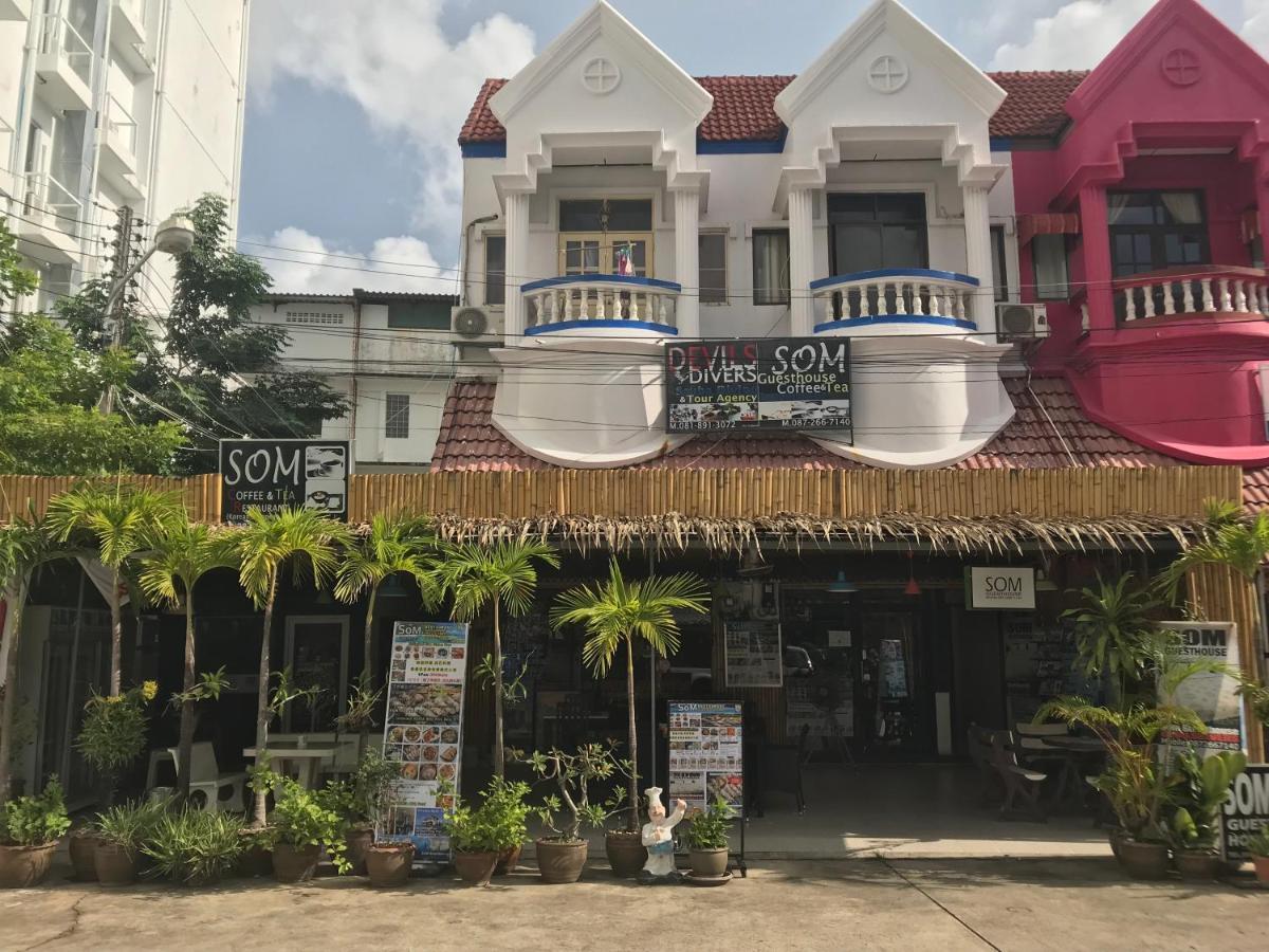 Som Guesthouse Patong Extérieur photo