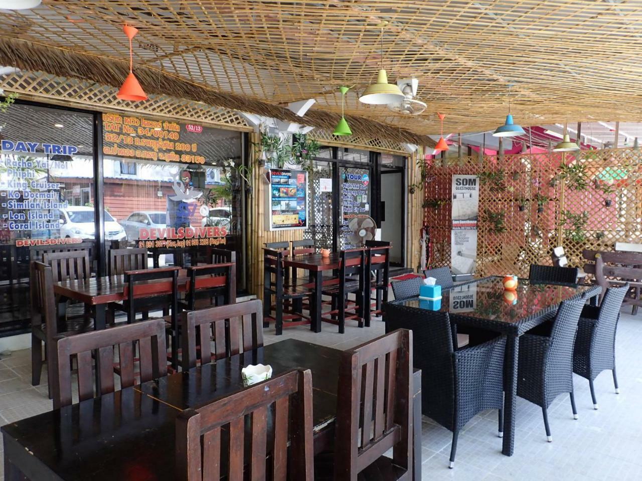 Som Guesthouse Patong Extérieur photo